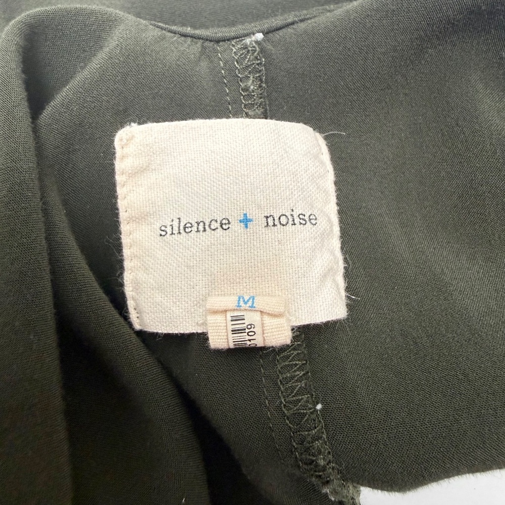 Silence + Noise Olive Green Harem Jumpsuit Romper M Boho Relaxed Wide Leg Rayon - Picture 4 of 6